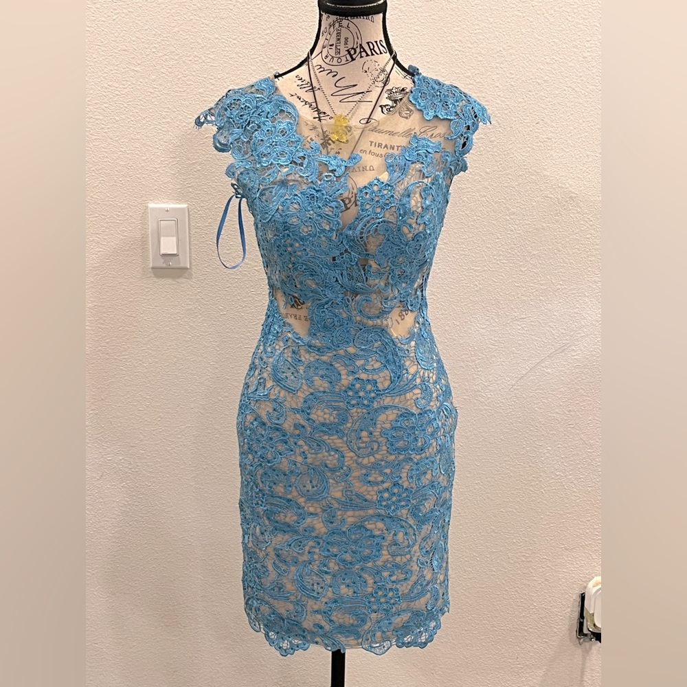 Elegant Blue Lace Dress